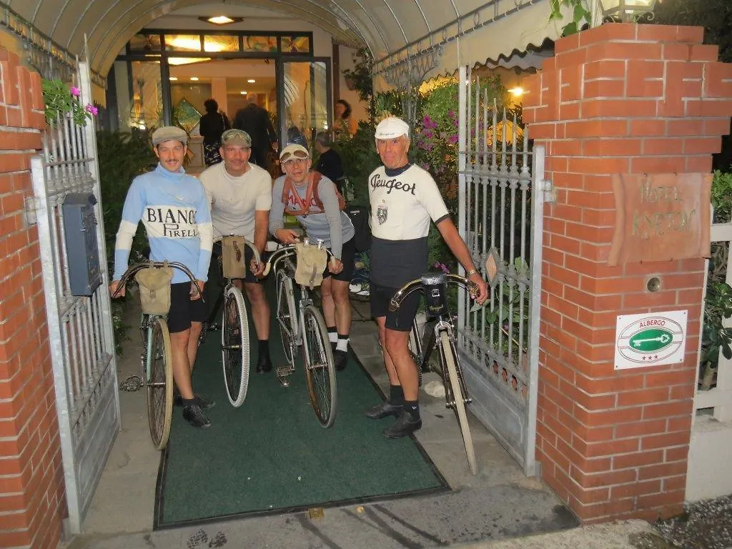 Hotel Kyrton Forte dei Marmi 3*,  Italien